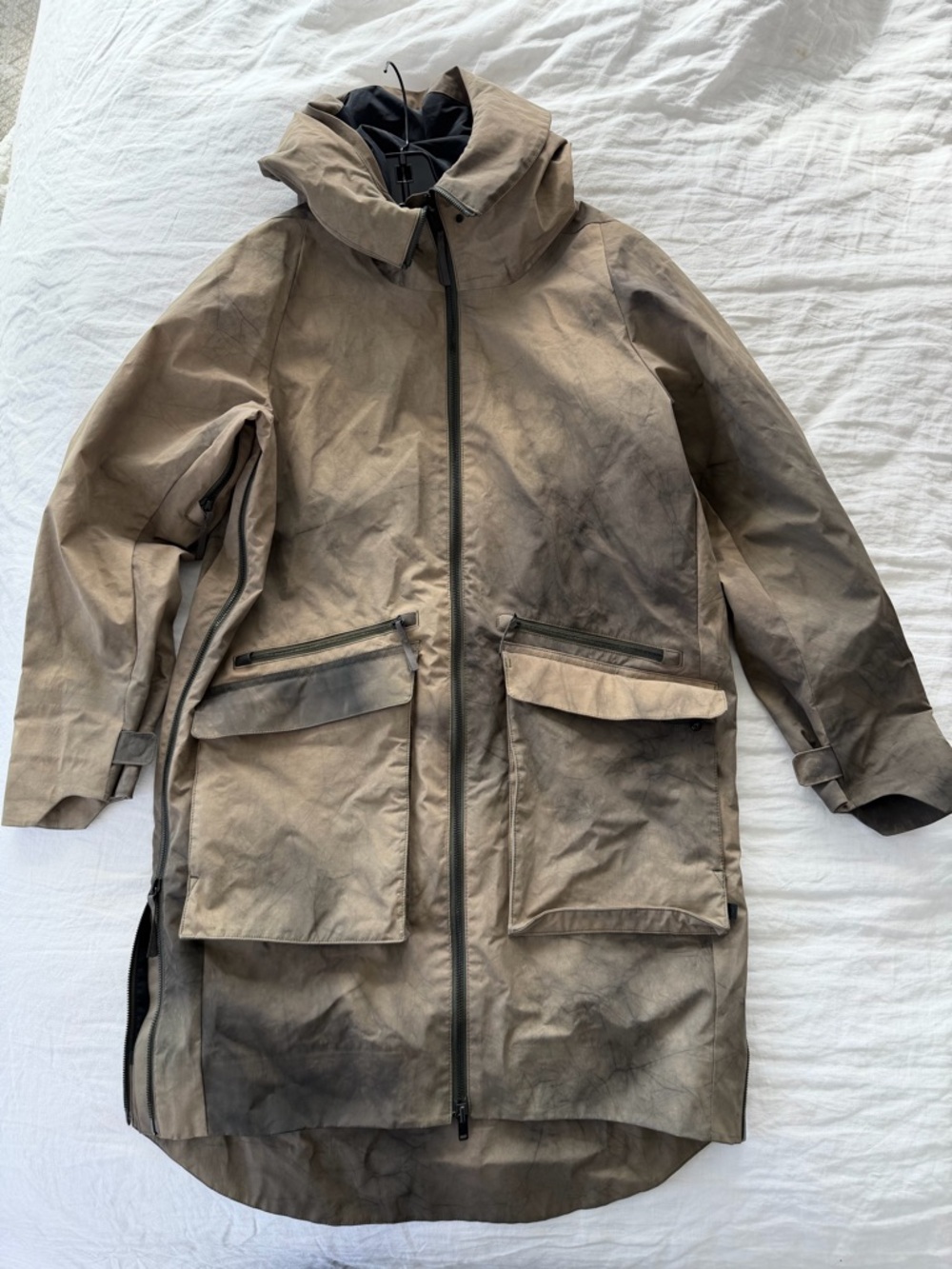lululemon Lab unisex Olive Green Hooded Raincoat
